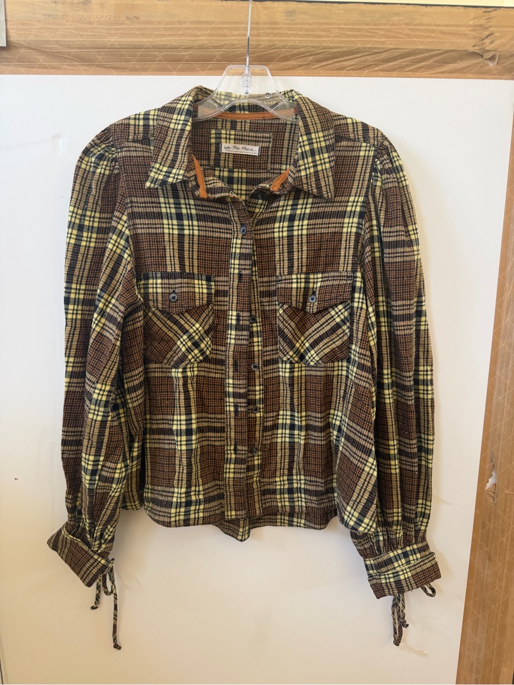Womens Brown & Yellow Plaid Button-Front Flannel